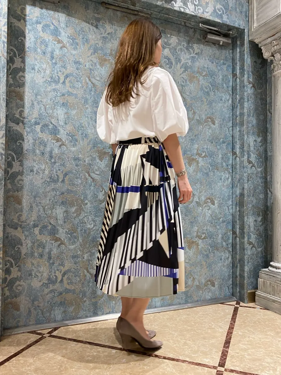 GRACE CONTINENTAL The Banquet 泉　智子 コーディネート画像