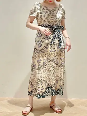 GRACE CONTINENTAL The Banquet SAYUMI Nagashima コーディネート画像