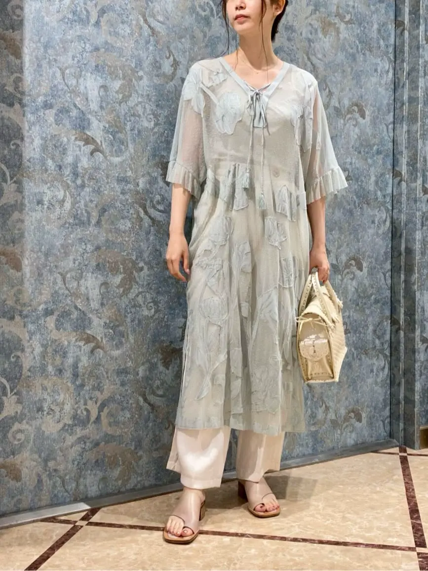 GRACE CONTINENTAL The Banquet Aya. コーディネート画像