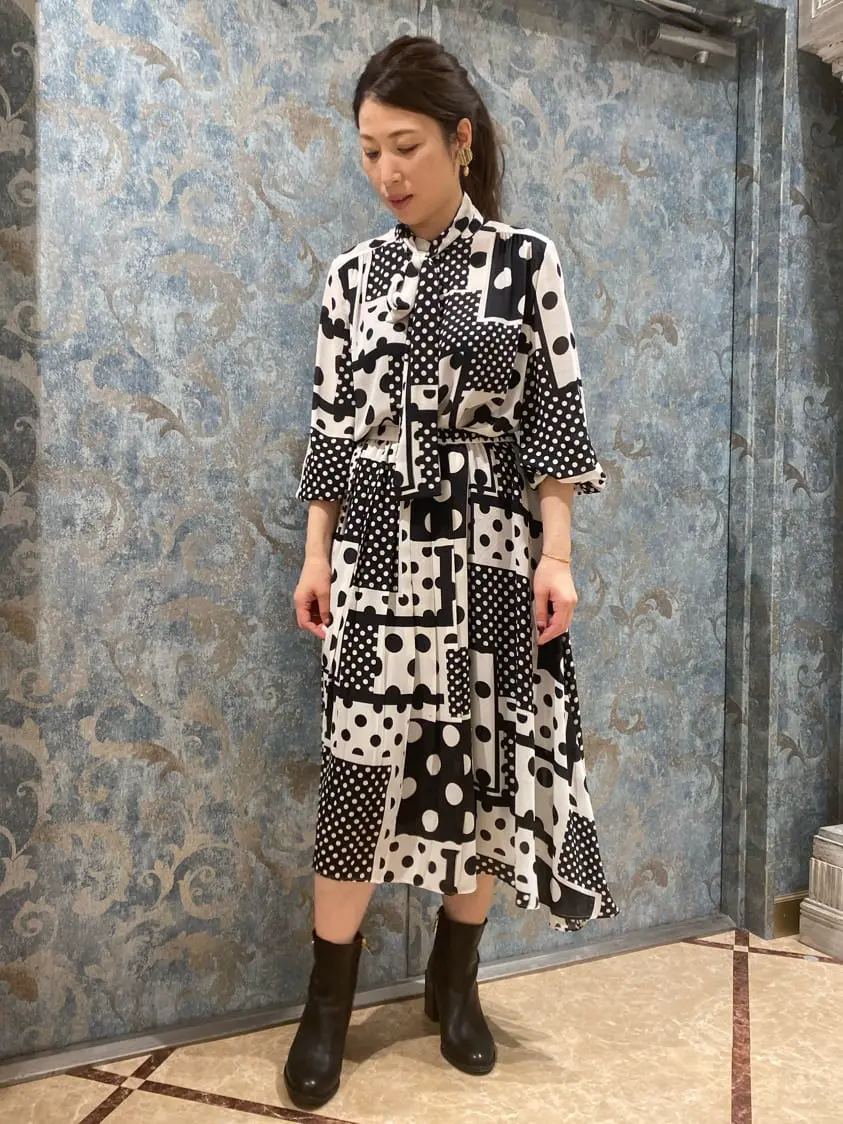 GRACE CONTINENTAL The Banquet 泉　智子 コーディネート画像