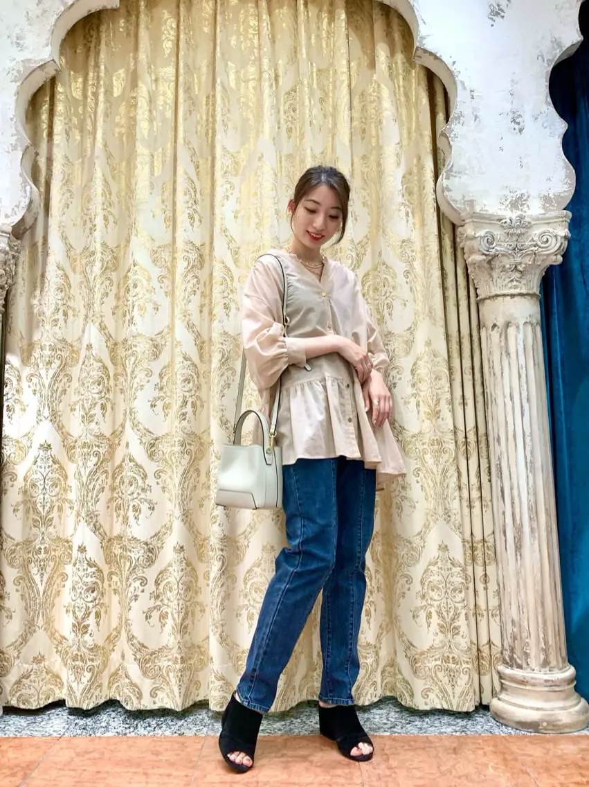 GRACE CONTINENTAL The Banquet eri コーディネート画像