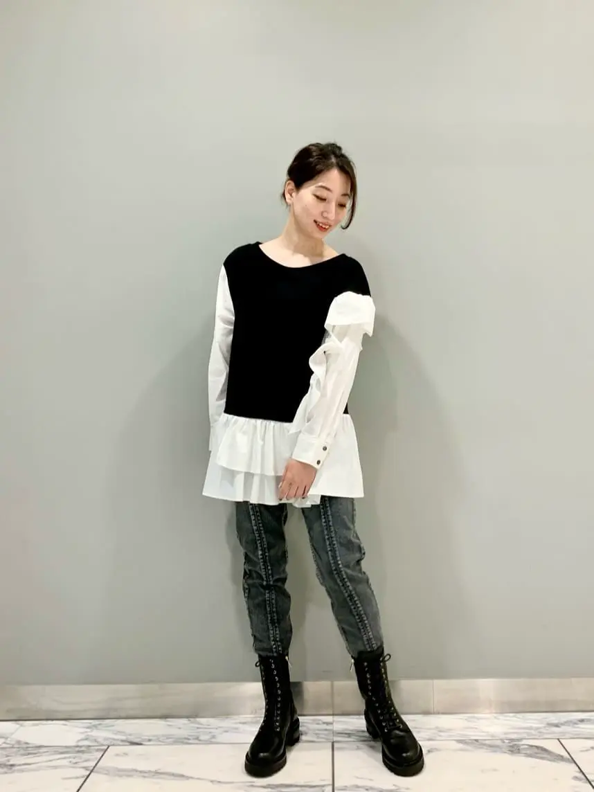 GRACE CONTINENTAL The Banquet eri コーディネート画像