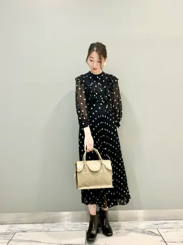 GRACE CONTINENTAL The Banquet eri コーディネート画像