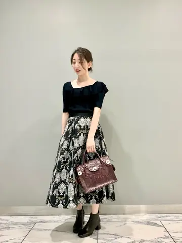 GRACE CONTINENTAL The Banquet eri コーディネート画像