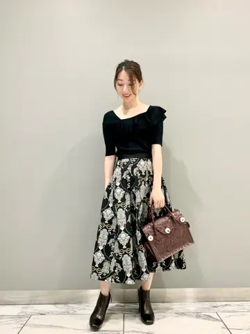 GRACE CONTINENTAL The Banquet eri コーディネート画像