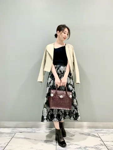 GRACE CONTINENTAL The Banquet eri コーディネート画像