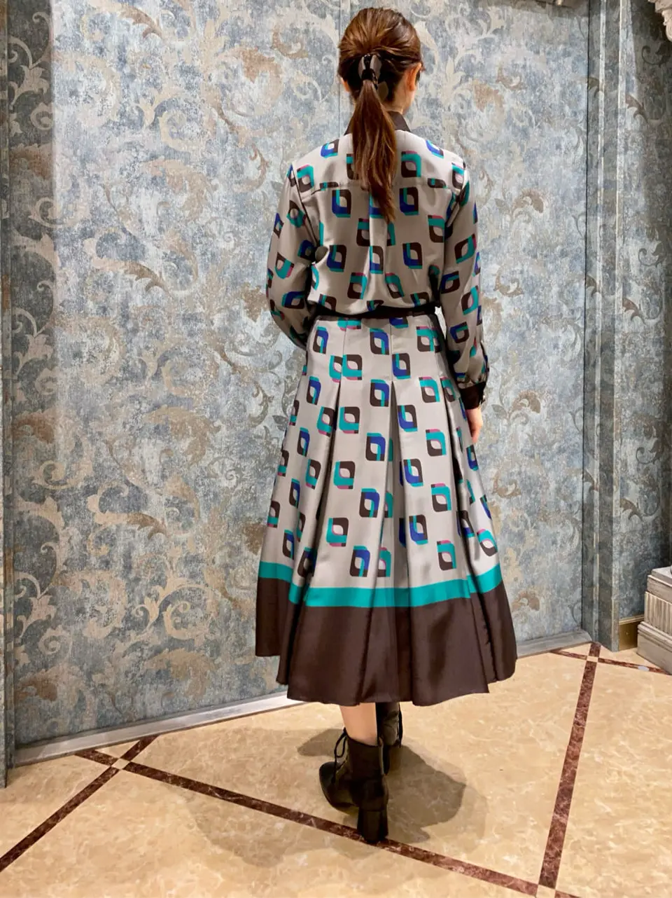 GRACE CONTINENTAL The Banquet Aya. コーディネート画像