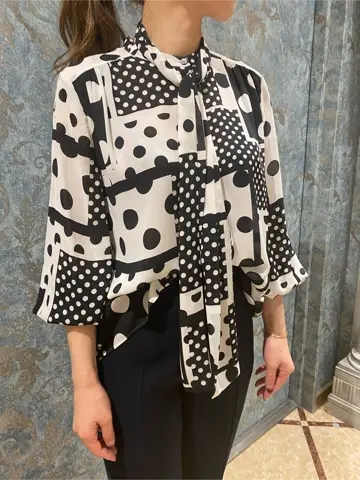 GRACE CONTINENTAL The Banquet 泉　智子 コーディネート画像