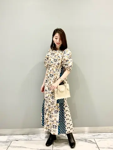 GRACE CONTINENTAL The Banquet eri コーディネート画像