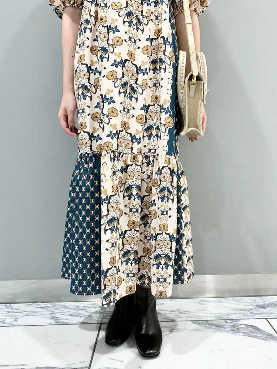 GRACE CONTINENTAL The Banquet eri コーディネート画像