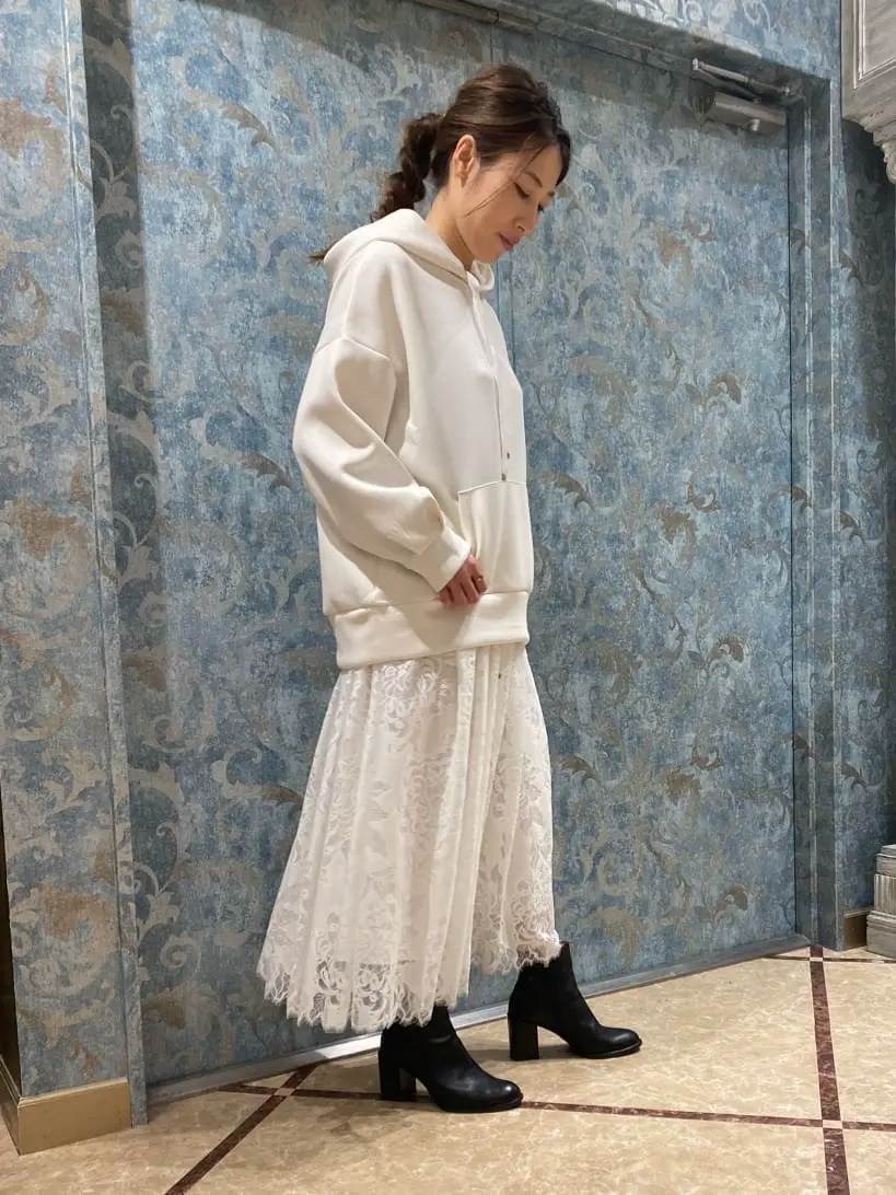 GRACE CONTINENTAL The Banquet 泉　智子 コーディネート画像