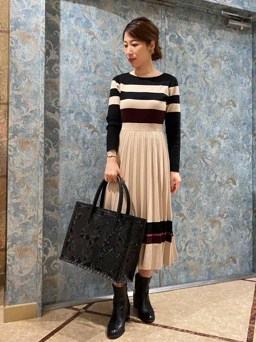 GRACE CONTINENTAL The Banquet 泉　智子 コーディネート画像