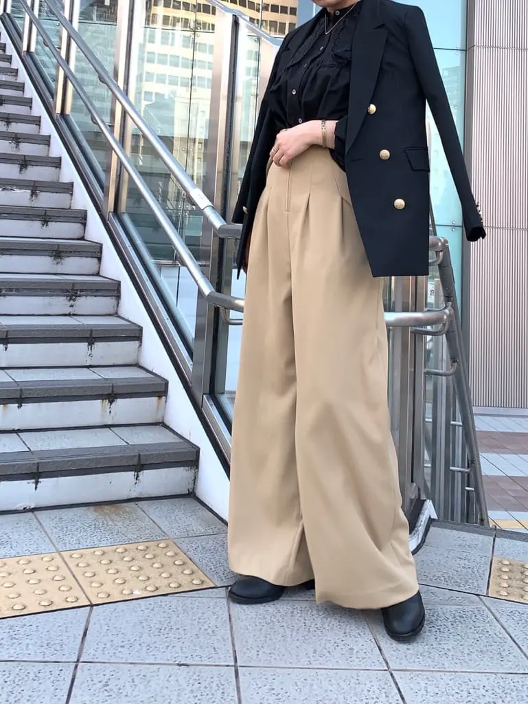 GRACE CONTINENTAL The Banquet 日笠　雅 コーディネート画像