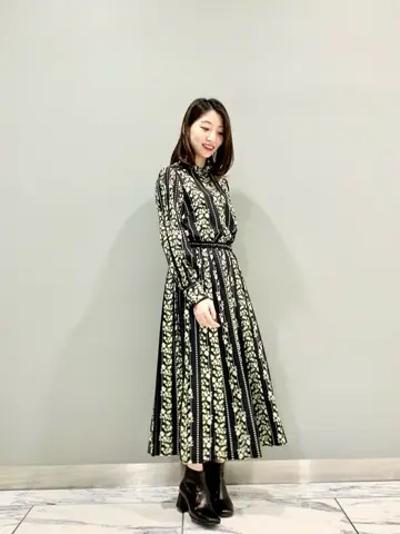 GRACE CONTINENTAL The Banquet eri コーディネート画像