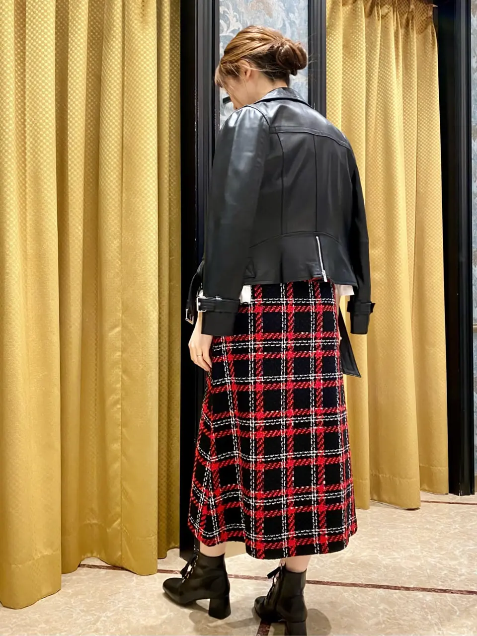 GRACE CONTINENTAL The Banquet Aya. コーディネート画像