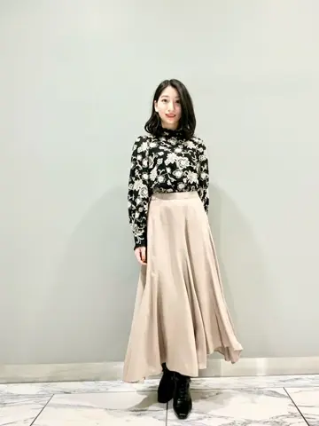 GRACE CONTINENTAL The Banquet eri コーディネート画像