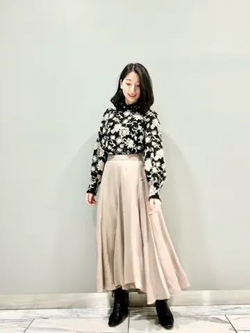 GRACE CONTINENTAL The Banquet eri コーディネート画像