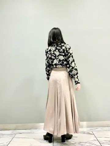 GRACE CONTINENTAL The Banquet eri コーディネート画像