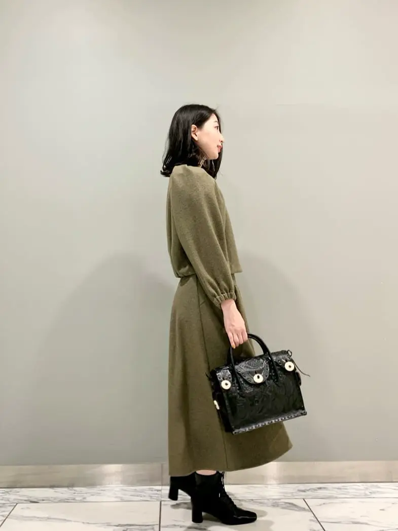 GRACE CONTINENTAL The Banquet eri コーディネート画像