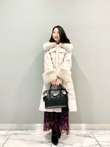 GRACE CONTINENTAL The Banquet eri コーディネート画像