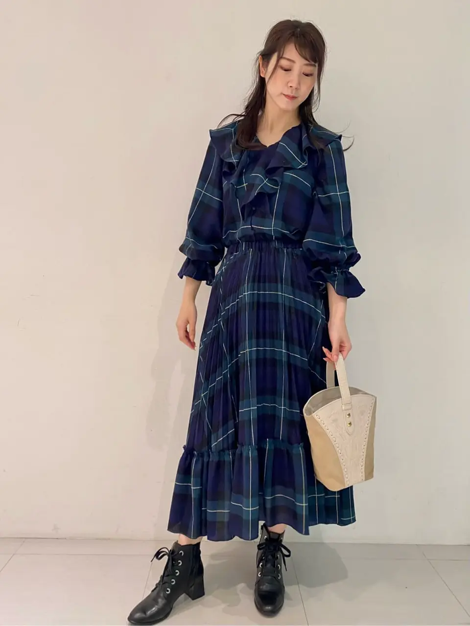 GRACE CONTINENTAL The Banquet Aya. コーディネート画像