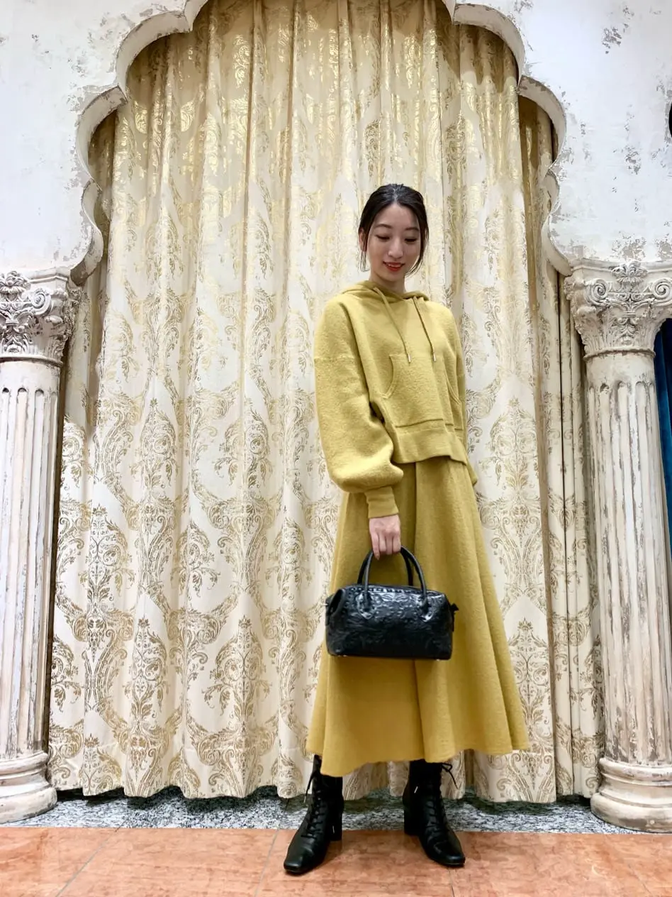 GRACE CONTINENTAL The Banquet eri コーディネート画像