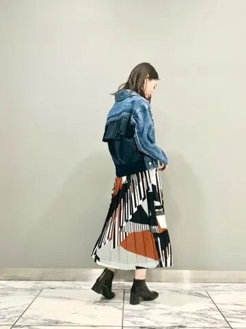 GRACE CONTINENTAL The Banquet eri コーディネート画像