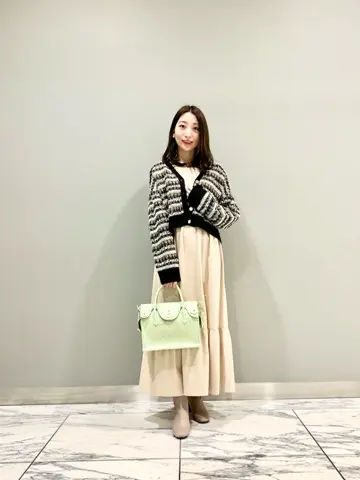 GRACE CONTINENTAL The Banquet eri コーディネート画像