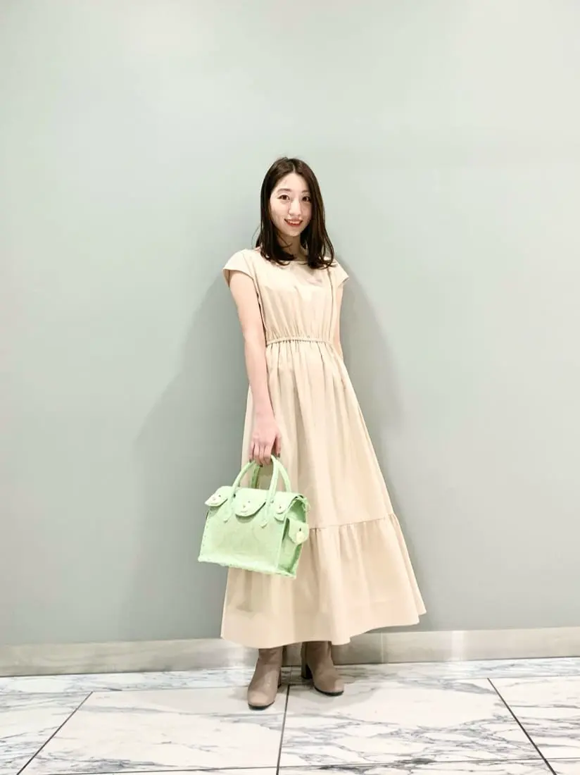 GRACE CONTINENTAL The Banquet eri コーディネート画像