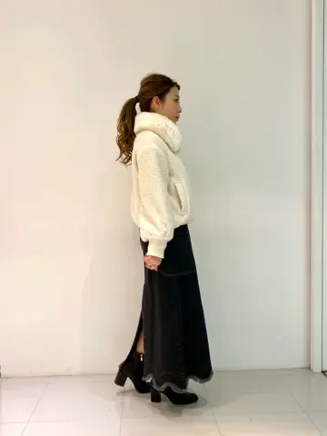 GRACE CONTINENTAL The Banquet 泉　智子 コーディネート画像