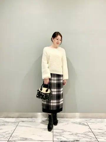 GRACE CONTINENTAL The Banquet eri コーディネート画像