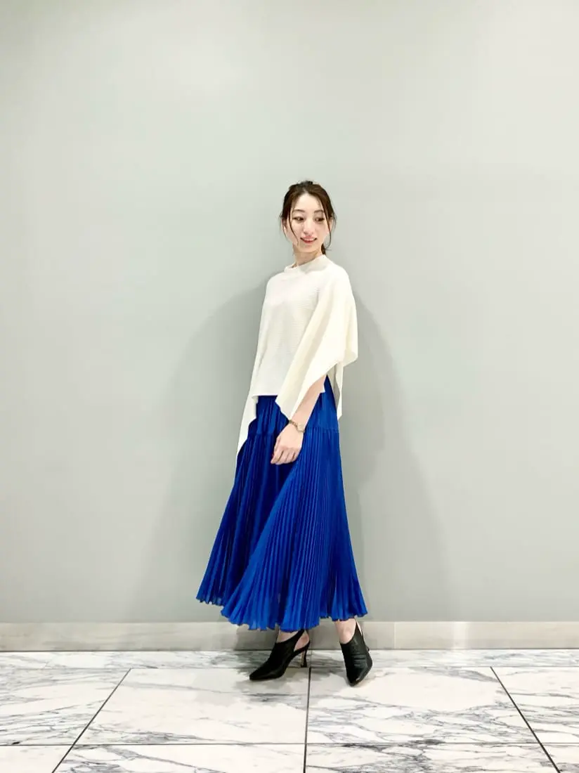 GRACE CONTINENTAL The Banquet eri コーディネート画像