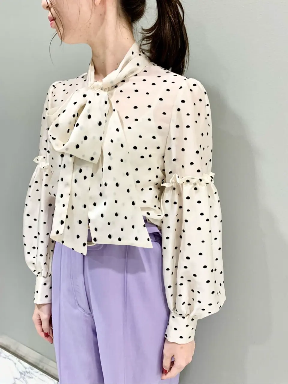 GRACE CONTINENTAL The Banquet eri コーディネート画像