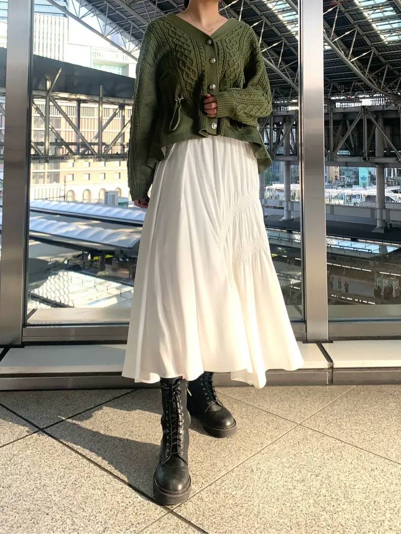 GRACE CONTINENTAL The Banquet 日笠　雅 コーディネート画像