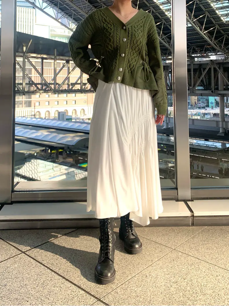 GRACE CONTINENTAL The Banquet 日笠　雅 コーディネート画像