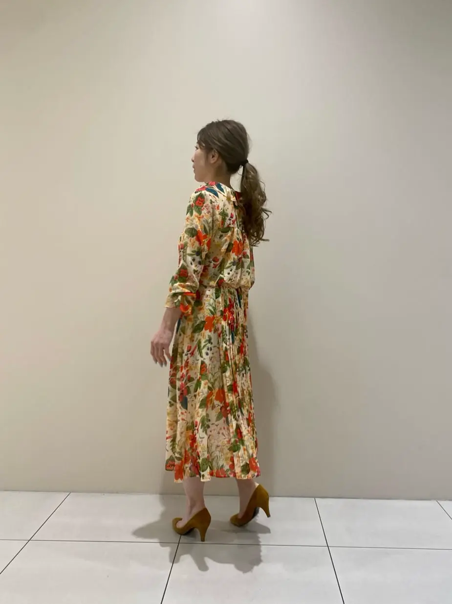 GRACE CONTINENTAL The Banquet 泉　智子 コーディネート画像