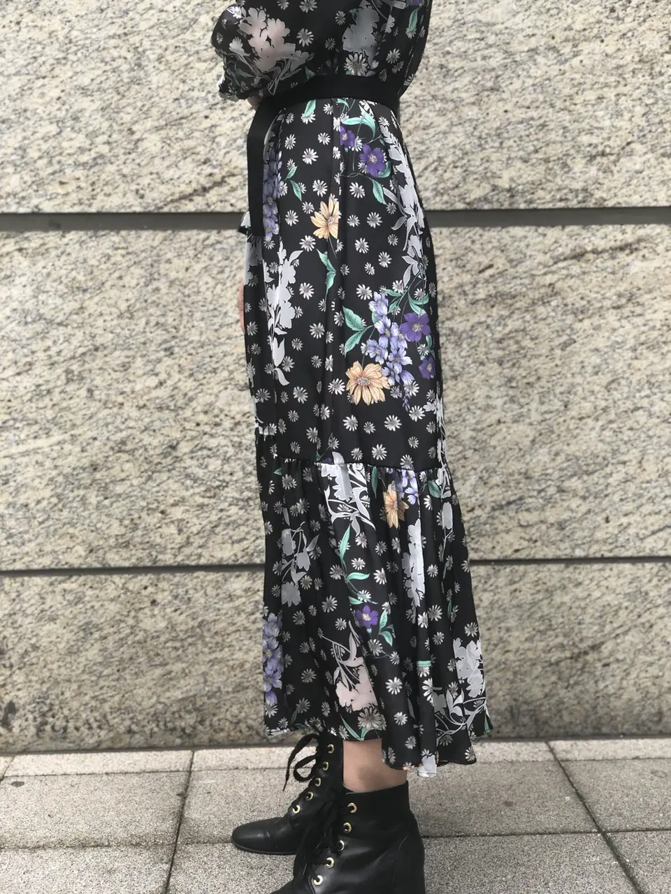 GRACE CONTINENTAL The Banquet 尾田亜沙美 コーディネート画像