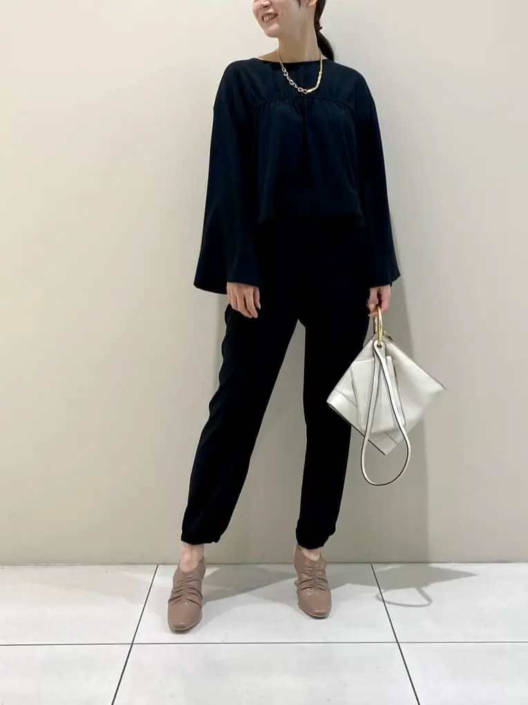  Aya. コーディネート画像