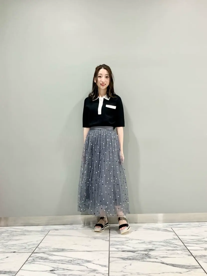 GRACE CONTINENTAL The Banquet eri コーディネート画像