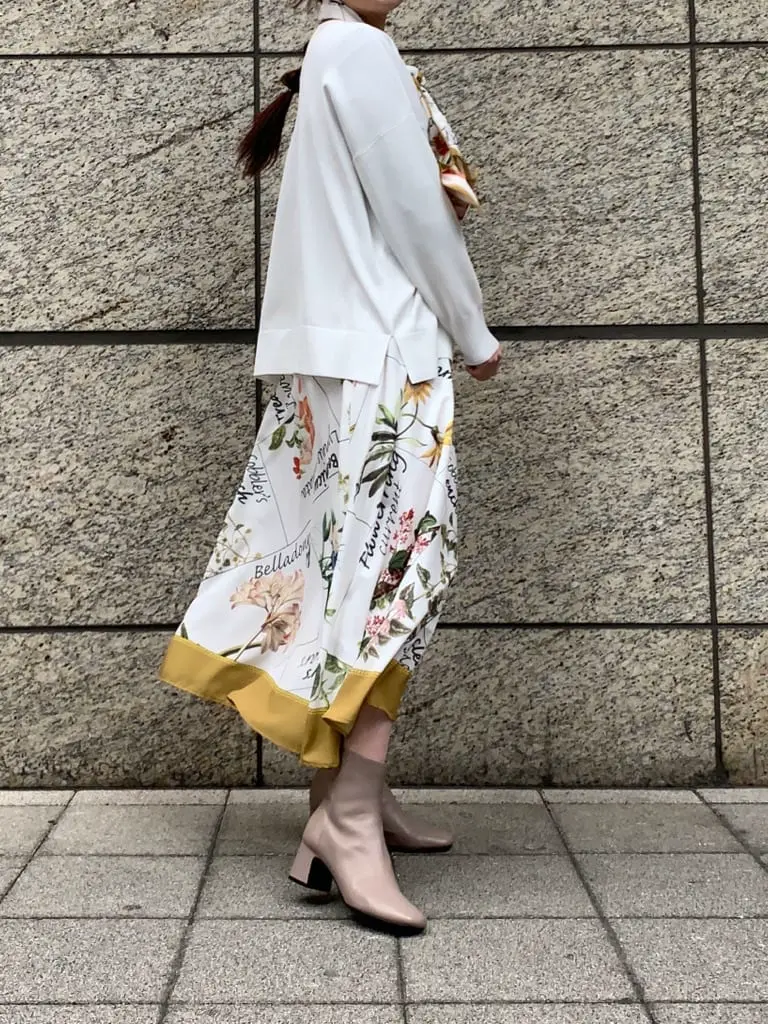 GRACE CONTINENTAL The Banquet 日笠　雅 コーディネート画像