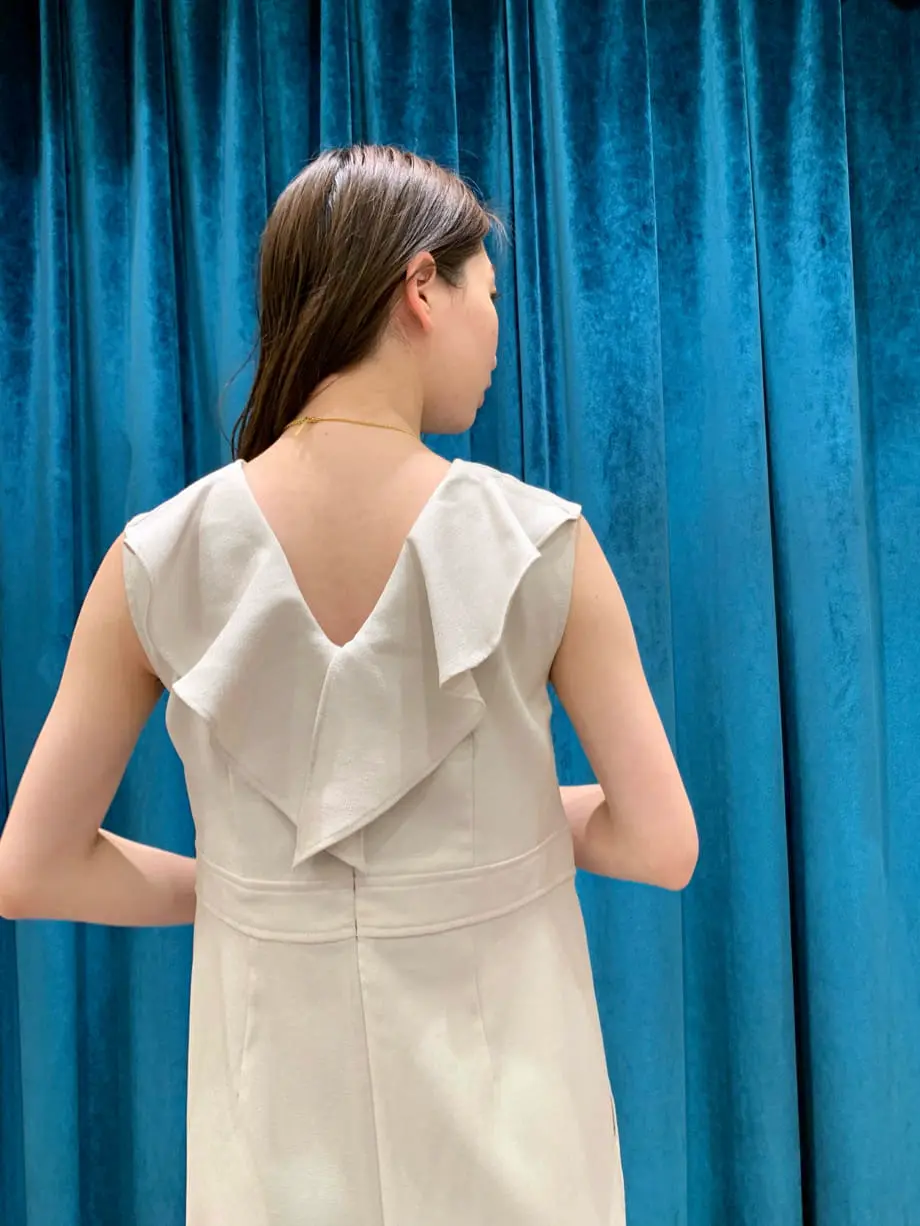 GRACE CONTINENTAL The Banquet eri コーディネート画像