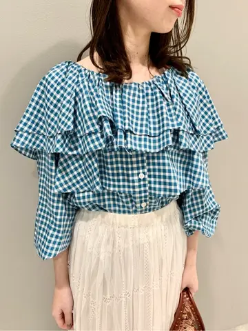 GRACE CONTINENTAL The Banquet eri コーディネート画像