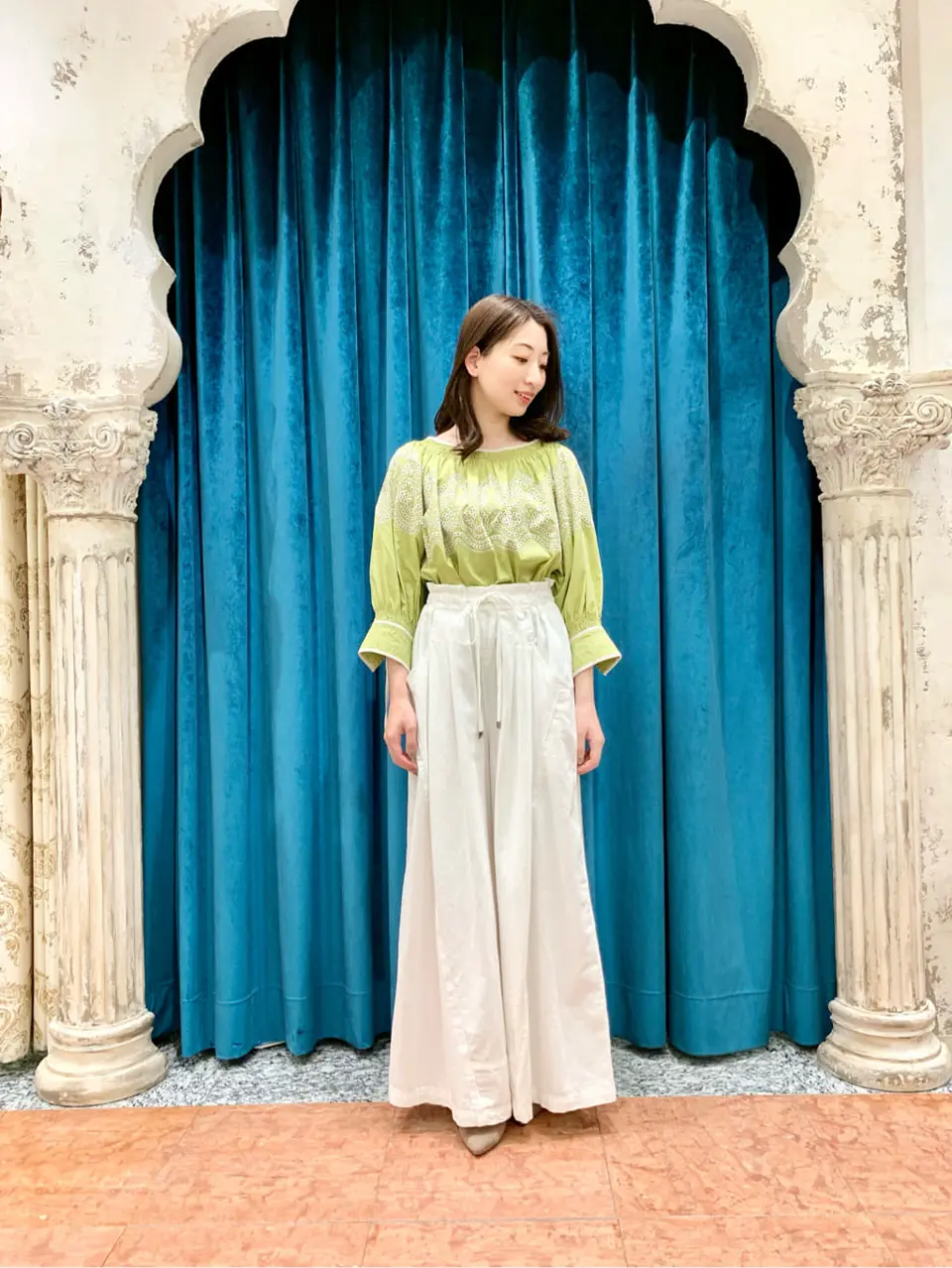 GRACE CONTINENTAL The Banquet eri コーディネート画像