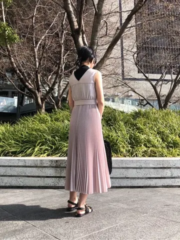 GRACE CONTINENTAL The Banquet 尾田亜沙美 コーディネート画像