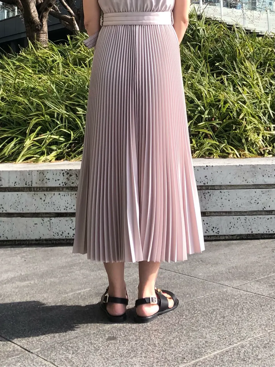 GRACE CONTINENTAL The Banquet 尾田亜沙美 コーディネート画像