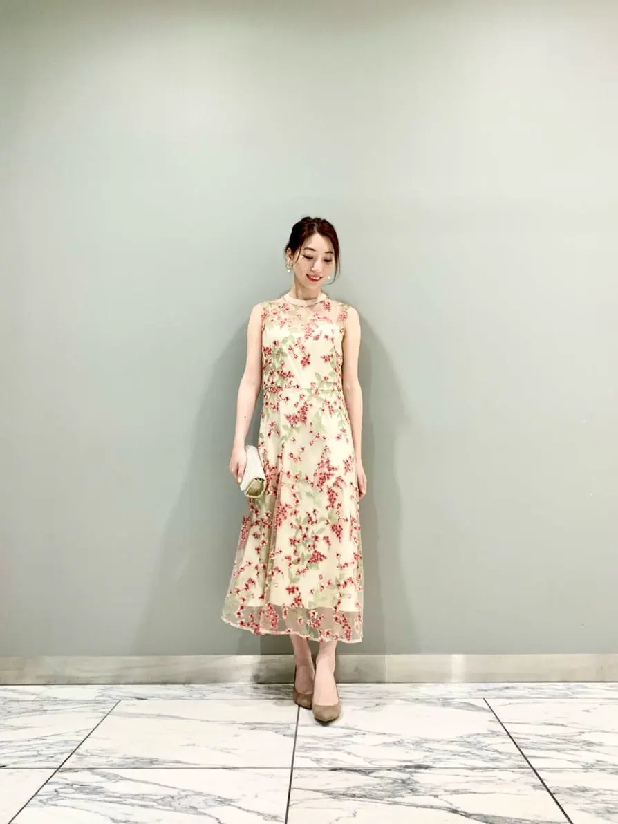 GRACE CONTINENTAL The Banquet eri コーディネート画像