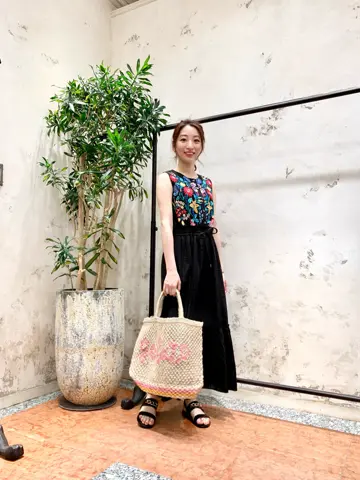 GRACE CONTINENTAL The Banquet eri コーディネート画像