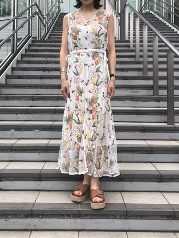 GRACE CONTINENTAL The Banquet 尾田亜沙美 コーディネート画像