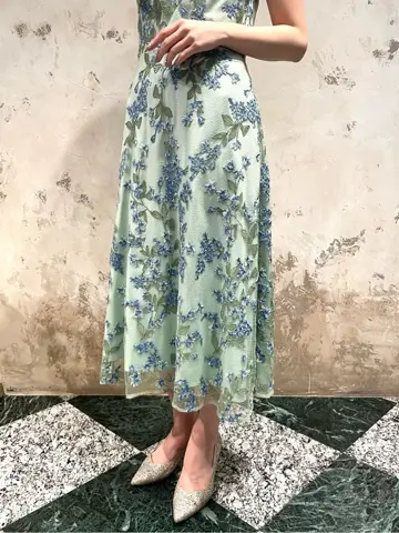 GRACE CONTINENTAL The Banquet Suzuka コーディネート画像