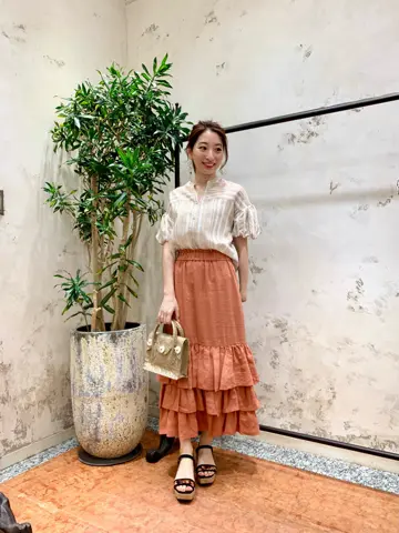 GRACE CONTINENTAL The Banquet eri コーディネート画像